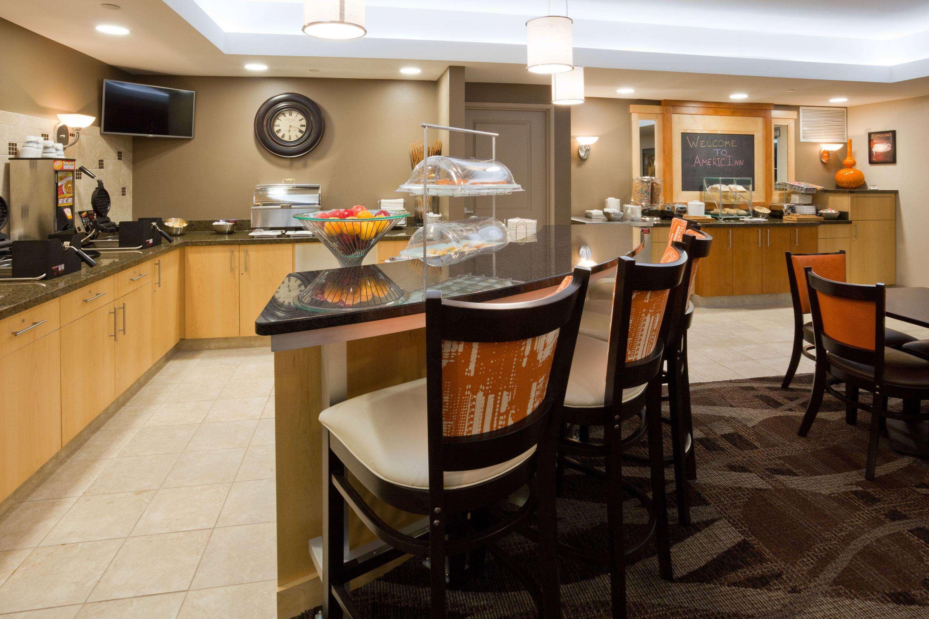 Americinn By Wyndham Waupun Exteriér fotografie
